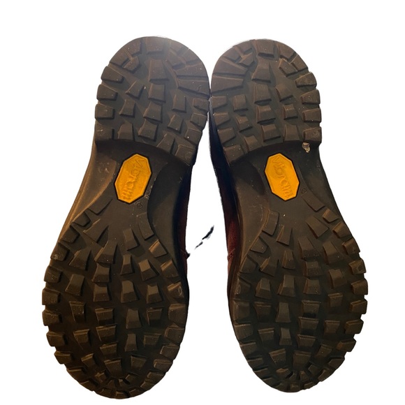 Coach Boots - Picture 7 of 9